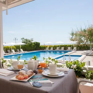 3* Отель Imperial Palace